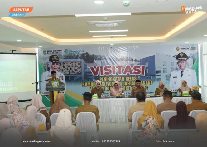 
					Pemerintah Kabupaten Kepulauan Sula bersama tim visitasi Dinas Kesehatan Provinsi Maluku Utara. Foto/Istimewa