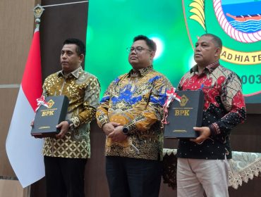 Pemerintah Kabupaten Kepulauan Sula kembali menoreh prestasi membanggakan dalam pengelolaan keuangan daerah. Untuk ketujuh kalinya secara berturut-turut berhasil meraih opini Wajar Tanpa Pengecualian (WTP) dari Badan Pemeriksa Keuangan (BPK) RI Perwakilan Maluku Utara, atas hasil pemeriksaan Laporan Keuangan Pemerintah Daerah (LKPD) Tahun Anggaran 2025