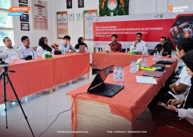 
					Foto : Diskominfo Sula gelar Sosialisasi bersama Telkom Ternate. (doc. Istimewa / Diskominfo Sula)