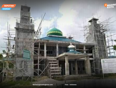 Foto : Masjid An'nur Desa Pohea, Kecamatan Sanana Utara yang dibangun menggunakan APBD tahun 2015-2019. (doc. istimewa)