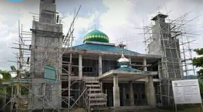 Foto : Masjid An'nur Desa Pohea, Kecamatan Sanana Utara yang dibangun menggunakan APBD tahun 2015-2019. (doc. istimewa)