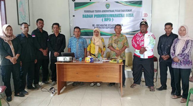 Foto bersama BPD Sulabesi Timur. (doc.Ist)